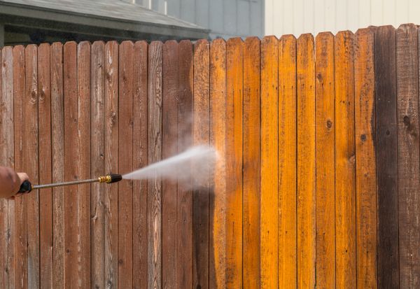 Cost of Fence Power Washing in Kent