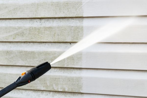Cost of House Exterior Cleaning in Kent