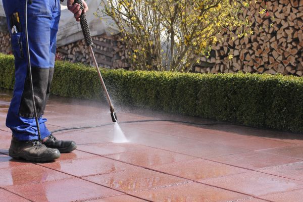 Cost of Driveway Pavers Cleaning in Kent