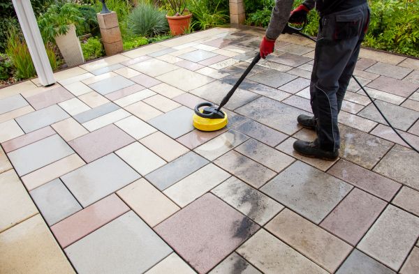 Cost of Patio Washing in Kent