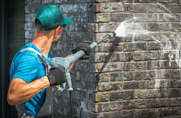 Cost of Brick Wall Cleaning in Kent