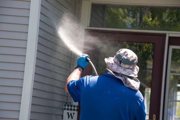 Cost of Siding Pressure Washing in Kent