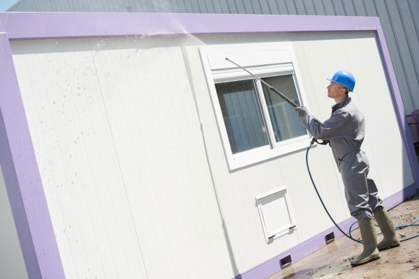 Cost of Apartment Pressure Washing in Kent