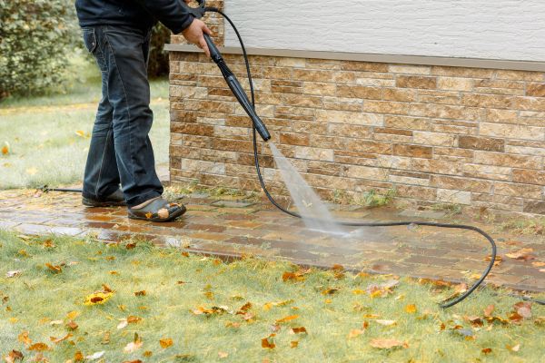 Cost of Residential Powerwashing in Kent